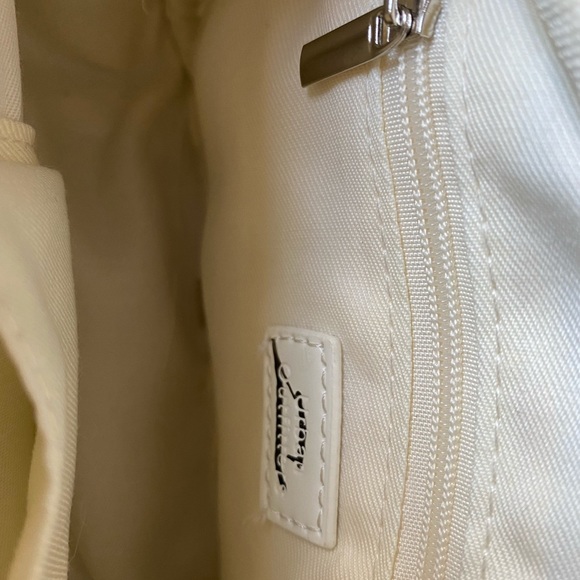 New Urban Outfitters vegan leather crossbody purse - Picture 3 of 10